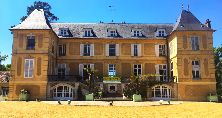 Le Château de Vaugrigneuse pendant le séminaire de l'enseigne naturéO