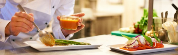 Un chef cuisinier pour préparer votre banquet ou réception
