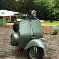 Un scooter Vespa de 1951