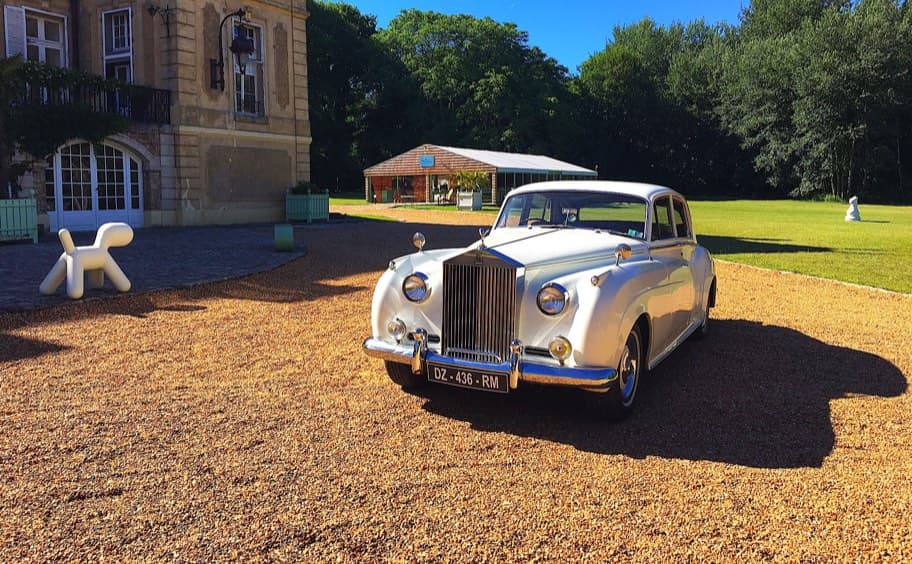 Château de Vaugrigneuse - la Rolls-Royce des mariés