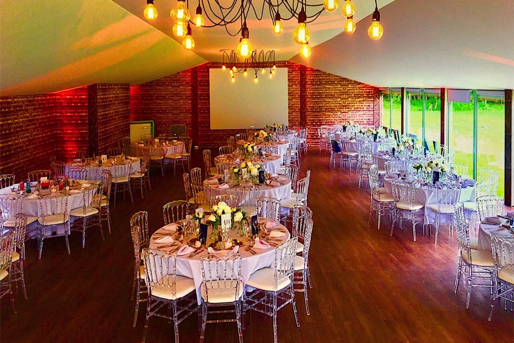 Château de Vaugrigneuse - Pavillon de l’étang : salle de mariage et banquet