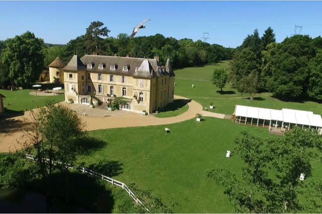 Le Château de Vaugrigneuse vue du ciel