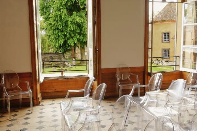Château de Vaugrigneuse: la salle des gardes - location pour évènements, séminaires ou réceptions.