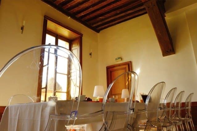 Château de Vaugrigneuse: la salle des gardes - location pour évènements, séminaires ou réceptions.